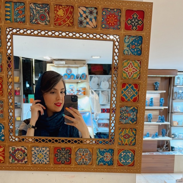 پرستو داودی