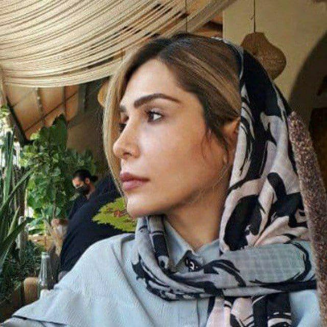 سولماز انوار